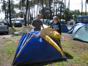IMG_1290 Ed and Caroline's optimistically basic tent